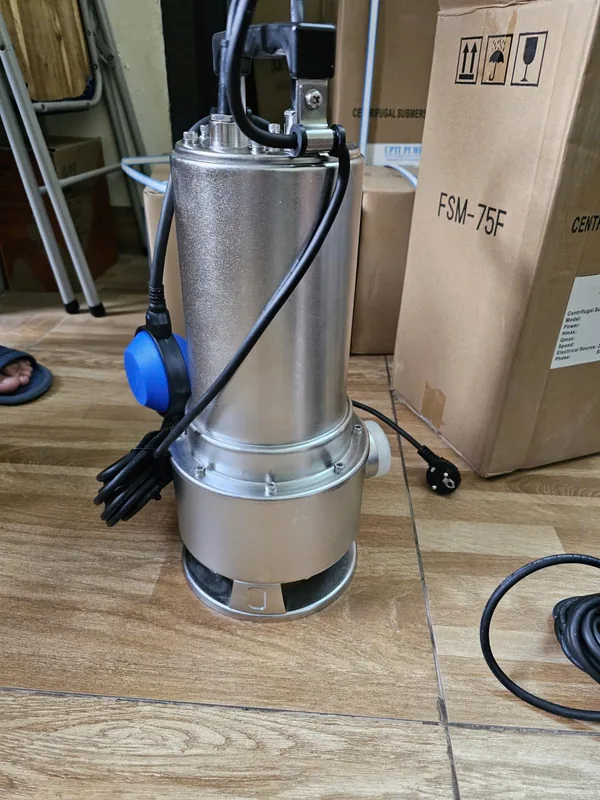 Miệng hút bơm chìm nước thải
